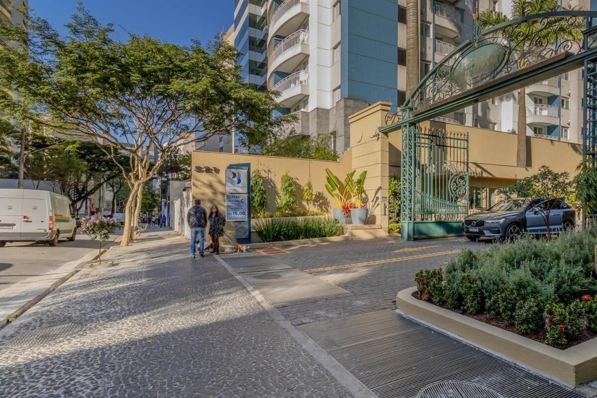 Apartamento Bhomy Consolacao - 4 Quadras Da Paulista Ls1610 *